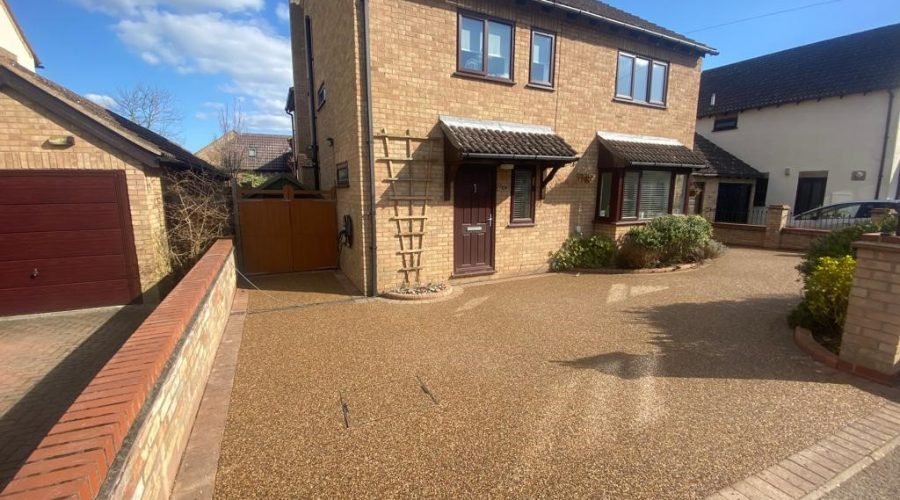 Resin Bound vs. Block Paving 2026: A Comprehensive Guide for Homeowners